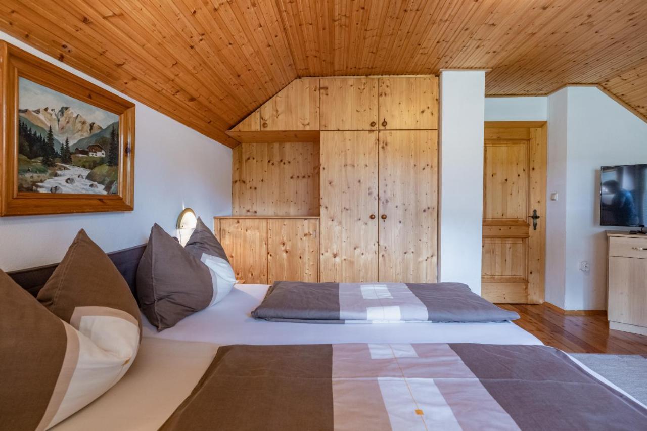 Almhuetten Sonnblick & Almfried Sonnenalpe Nassfeld Exterior photo